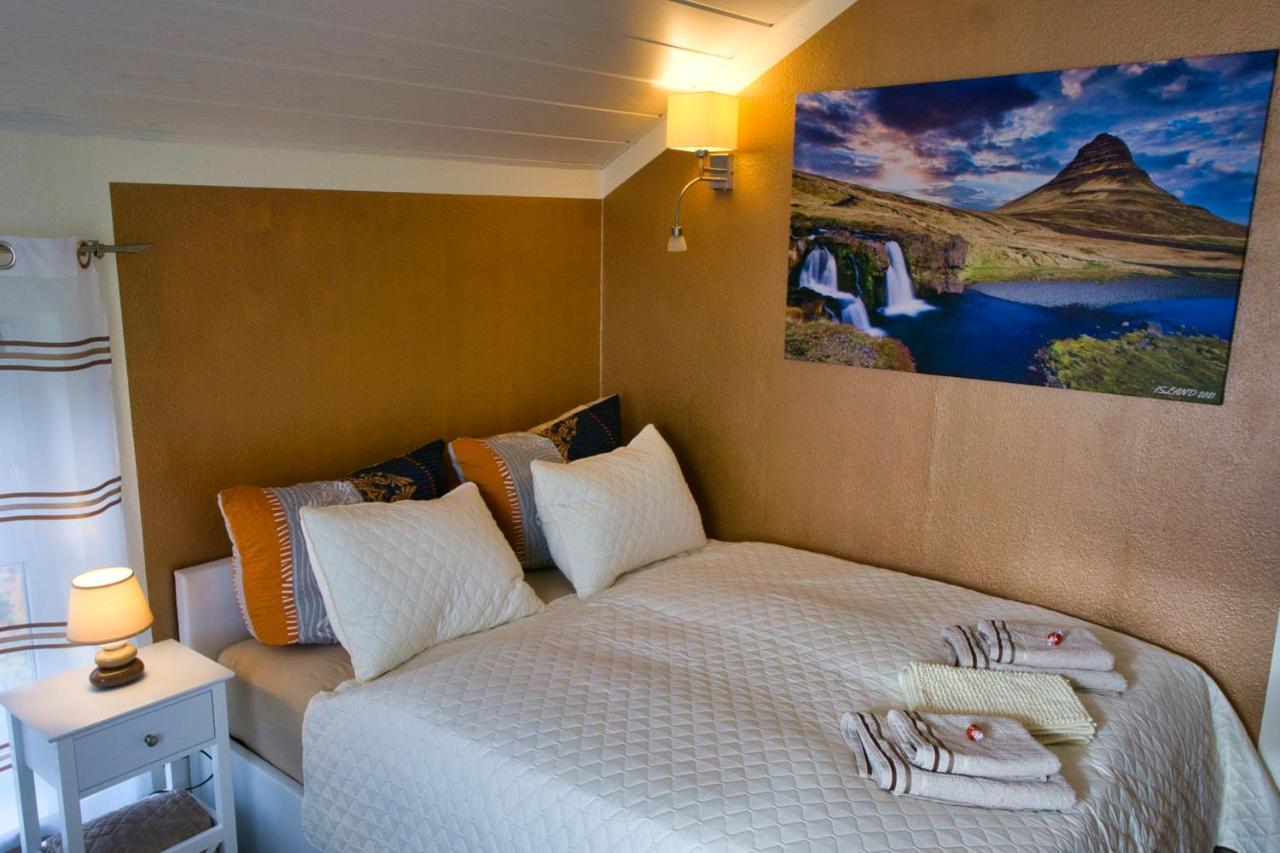 Mycozyplace - Gemuetliches Zimmer Fuer Zwei Dresden Buitenkant foto